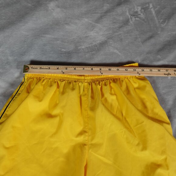 Vintage Nike Soccer Shorts Mens Medium 7” Thin Lightweight Gold Y2K - Picture 6 of 9